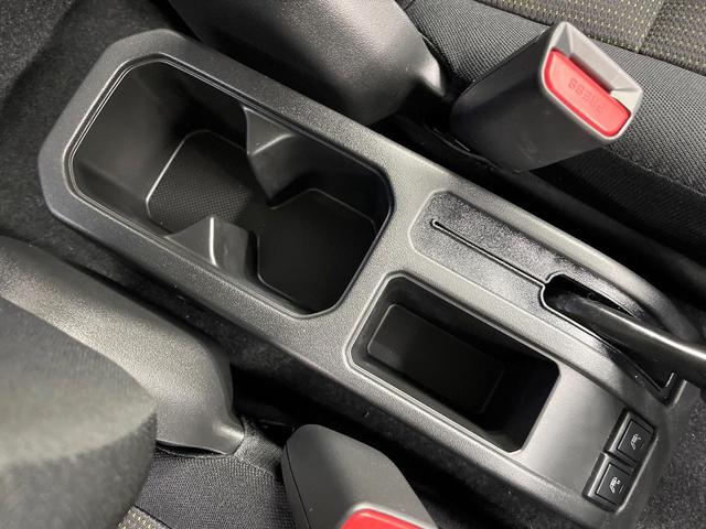 ジムニー ＸＣ　４ＷＤ　届出済未使用車　衝突被害軽減システム　コーナーセンサー　スマートキー　ＬＥＤヘッド　クルコン　純正１６インチアルミ　オートライト　オートエアコン（56枚目）