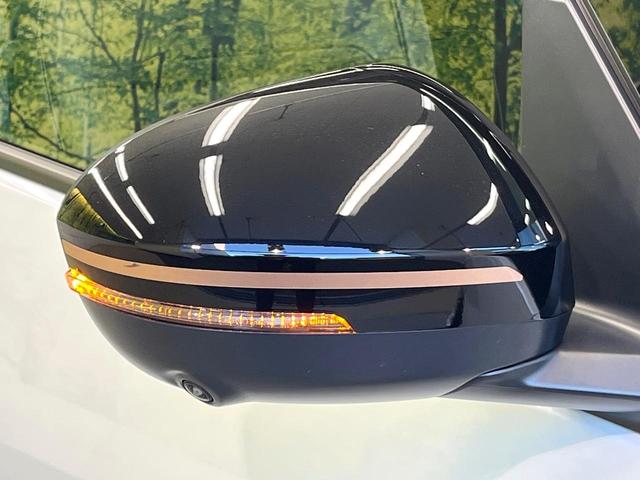 セレナ ｅ－パワー　ハイウェイスターＶ　９０周年記念車　寒冷地仕様　純正１２．３型ナビ　全周囲カメラ　フルセグ　プロパイロット　デジタルインナーミラー　ワイヤレス充電　ハンズフリー機能付両側電動ドア　リアオートエアコン　ブラインドスポットモニター（23枚目）