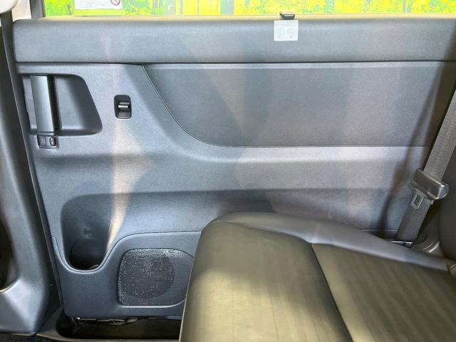 セレナ ｅ－パワー　ハイウェイスターＶ　９０周年記念車　寒冷地仕様　純正１２．３型ナビ　全周囲カメラ　フルセグ　プロパイロット　デジタルインナーミラー　ワイヤレス充電　ハンズフリー機能付両側電動ドア　リアオートエアコン　ブラインドスポットモニター（37枚目）