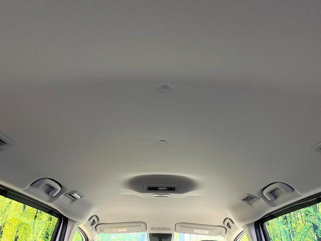 セレナ ｅ－パワー　ハイウェイスターＶ　９０周年記念車　寒冷地仕様　純正１２．３型ナビ　全周囲カメラ　フルセグ　プロパイロット　デジタルインナーミラー　ワイヤレス充電　ハンズフリー機能付両側電動ドア　リアオートエアコン　ブラインドスポットモニター（49枚目）