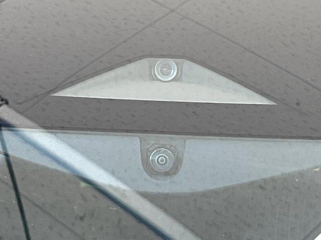 セレナ ｅ－パワー　ハイウェイスターＶ　９０周年記念車　寒冷地仕様　純正１２．３型ナビ　全周囲カメラ　フルセグ　プロパイロット　デジタルインナーミラー　ワイヤレス充電　ハンズフリー機能付両側電動ドア　リアオートエアコン　ブラインドスポットモニター（54枚目）