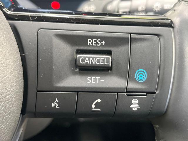 セレナ ｅ－パワー　ハイウェイスターＶ　９０周年記念車　寒冷地仕様　純正１２．３型ナビ　全周囲カメラ　フルセグ　プロパイロット　デジタルインナーミラー　ワイヤレス充電　ハンズフリー機能付両側電動ドア　リアオートエアコン　ブラインドスポットモニター（57枚目）