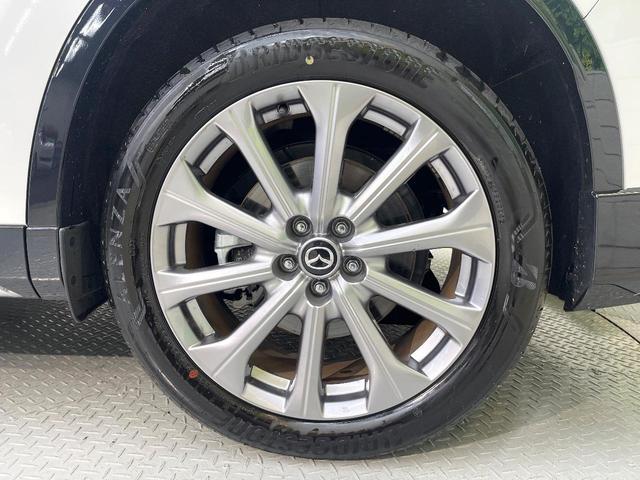 ＣＸ－６０ ＸＤ　Ｌパッケージ　純正１２．３型ナビ　全周囲カメラ　フルセグ　置くだけ充電　レーダークルーズ　電動リアゲート　全席シートヒーター　純正２０インチアルミ　革シート　ステアリングヒーター　衝突軽減システム　スマートキー（28枚目）