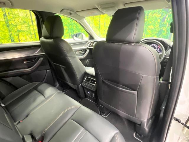 ＣＸ－６０ ＸＤ　Ｌパッケージ　純正１２．３型ナビ　全周囲カメラ　フルセグ　置くだけ充電　レーダークルーズ　電動リアゲート　全席シートヒーター　純正２０インチアルミ　革シート　ステアリングヒーター　衝突軽減システム　スマートキー（39枚目）