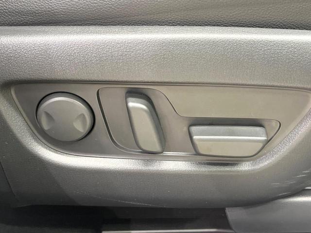 ＣＸ－６０ ＸＤ　Ｌパッケージ　純正１２．３型ナビ　全周囲カメラ　フルセグ　置くだけ充電　レーダークルーズ　電動リアゲート　全席シートヒーター　純正２０インチアルミ　革シート　ステアリングヒーター　衝突軽減システム　スマートキー（54枚目）