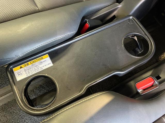 エスクァイア Gi 8型ナビ バックカメラ フルセグ 両側電動ドア シートヒーター 黒革調シート 7人乗り クルコン 禁煙車 ETC LEDヘッド 純正15インチアルミ アイドリングストップ スマートキー オートエアコン(40枚目)