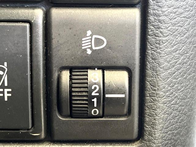 スペーシア Gリミテッド 衝突軽減システム 純正ナビ 電動ドア シートヒーター スマートキー Bluetooth接続 オートエアコン ステアリングスイッチ アイドリングストップ 横滑り防止 電動格納ミラー(34枚目)