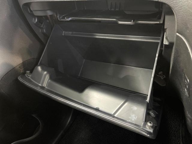 スペーシア Gリミテッド 衝突軽減システム 純正ナビ 電動ドア シートヒーター スマートキー Bluetooth接続 オートエアコン ステアリングスイッチ アイドリングストップ 横滑り防止 電動格納ミラー(40枚目)