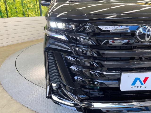 ヴェルファイアハイブリッド Ｚ　プレミア　モデリスタエアロ　ガラスルーフ　後席モニター　全周囲カメラ　１００Ｖ電源　両側電動ドア　シートベンチレーション　レーダークルーズ　茶革シート　前後席パワーシート　ブラインドスポット　オットマン（13枚目）