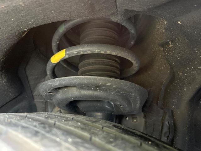 ヴェルファイアハイブリッド Ｚ　プレミア　モデリスタエアロ　ガラスルーフ　後席モニター　全周囲カメラ　１００Ｖ電源　両側電動ドア　シートベンチレーション　レーダークルーズ　茶革シート　前後席パワーシート　ブラインドスポット　オットマン（20枚目）