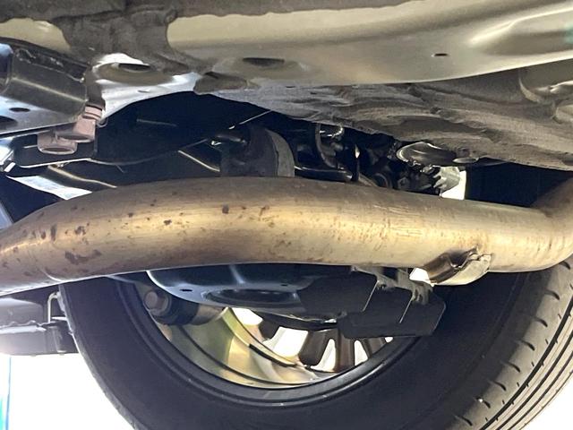 ヴェルファイアハイブリッド Ｚ　プレミア　モデリスタエアロ　ガラスルーフ　後席モニター　全周囲カメラ　１００Ｖ電源　両側電動ドア　シートベンチレーション　レーダークルーズ　茶革シート　前後席パワーシート　ブラインドスポット　オットマン（23枚目）