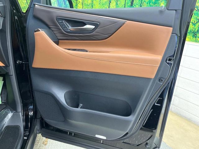 ヴェルファイアハイブリッド Ｚ　プレミア　モデリスタエアロ　ガラスルーフ　後席モニター　全周囲カメラ　１００Ｖ電源　両側電動ドア　シートベンチレーション　レーダークルーズ　茶革シート　前後席パワーシート　ブラインドスポット　オットマン（41枚目）