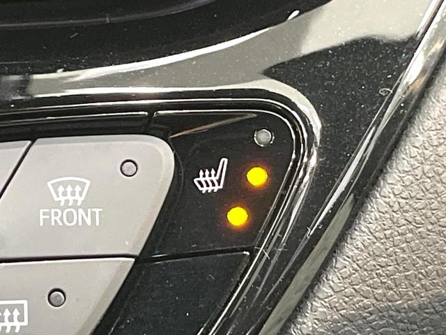 C-HR G 純正SDナビ バックカメラ 衝突被害軽減システム レザーシート コーナーセンサー デュアルエアコン LEDヘッド ETC クルコン 純正18インチアルミ 純正革巻きステアリング(6枚目)