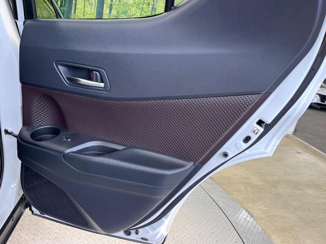 C-HR G 純正SDナビ バックカメラ 衝突被害軽減システム レザーシート コーナーセンサー デュアルエアコン LEDヘッド ETC クルコン 純正18インチアルミ 純正革巻きステアリング(42枚目)