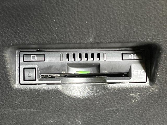 C-HR G 純正SDナビ バックカメラ 衝突被害軽減システム レザーシート コーナーセンサー デュアルエアコン LEDヘッド ETC クルコン 純正18インチアルミ 純正革巻きステアリング(62枚目)