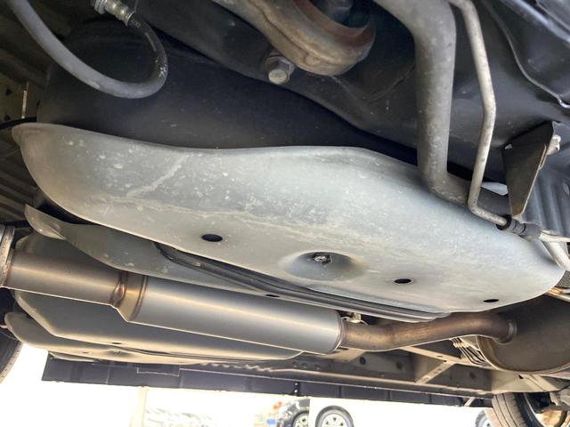 デリカD:5 G パワーパッケージ 8型ナビ バックカメラ フルセグ クルーズコントロール 両側電動ドア HIDヘッド オートライト オートエアコン 純正18インチアルミ スマートキー 電動格納ミラー パドルシフト ETC(22枚目)