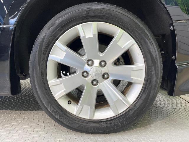 デリカD:5 G パワーパッケージ 8型ナビ バックカメラ フルセグ クルーズコントロール 両側電動ドア HIDヘッド オートライト オートエアコン 純正18インチアルミ スマートキー 電動格納ミラー パドルシフト ETC(25枚目)