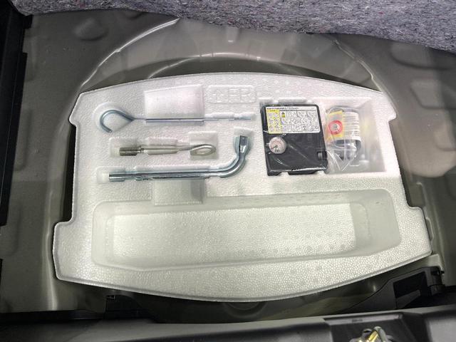 スイフトスポーツ ベースグレード セーフティサポート ALPINE11型ナビ 全周囲カメラ フルセグ レーダークルーズ シートヒーター 禁煙車 パドルシフト コーナーセンサー LEDヘッド 純正17インチアルミ スマートキー(43枚目)