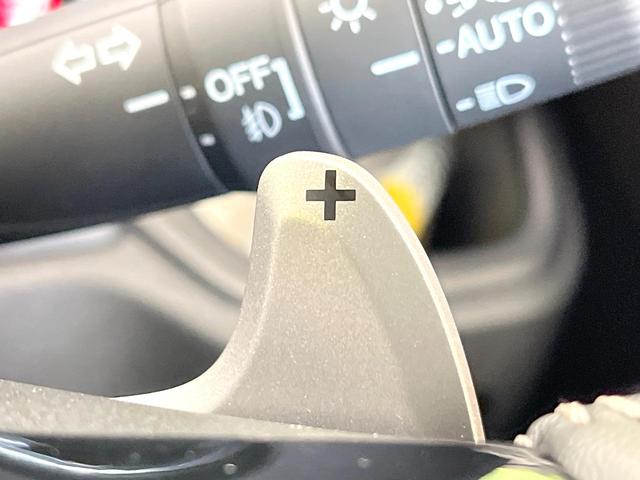 N-BOXカスタム ターボコーディネートスタイル ターボ 両側電動ドア 衝突被害軽減システム レザー調シート レーダークルーズ シートヒーター パドルシフト LEDヘッド・フォグ純正15インチアルミ 車線逸脱警報 オートライト オートエアコン(4枚目)