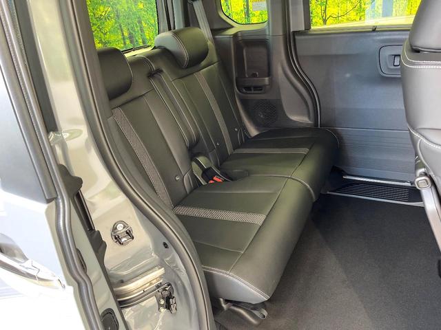 N-BOXカスタム ターボコーディネートスタイル ターボ 両側電動ドア 衝突被害軽減システム レザー調シート レーダークルーズ シートヒーター パドルシフト LEDヘッド・フォグ純正15インチアルミ 車線逸脱警報 オートライト オートエアコン(9枚目)