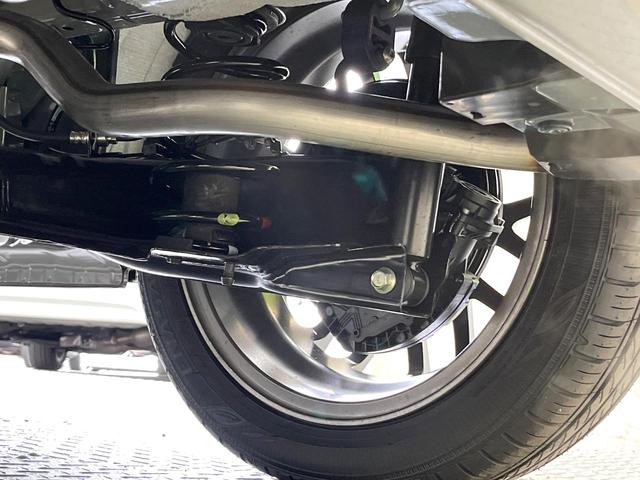 N-BOXカスタム ターボコーディネートスタイル ターボ 両側電動ドア 衝突被害軽減システム レザー調シート レーダークルーズ シートヒーター パドルシフト LEDヘッド・フォグ純正15インチアルミ 車線逸脱警報 オートライト オートエアコン(21枚目)