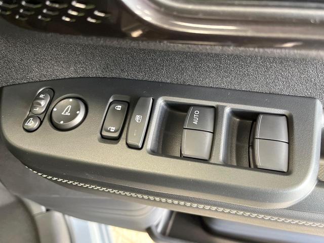 N-BOXカスタム ターボコーディネートスタイル ターボ 両側電動ドア 衝突被害軽減システム レザー調シート レーダークルーズ シートヒーター パドルシフト LEDヘッド・フォグ純正15インチアルミ 車線逸脱警報 オートライト オートエアコン(49枚目)