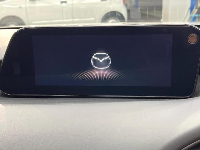 MAZDA3ファストバック XD ブラックトーンエディション 純正ナビ 全周囲カメラ BOSEサウンド applecarplay シートヒーター パワーシート コーナーセンサー パドルシフト LEDヘッド ETC 純正18インチアルミ オートハイビーム(3枚目)