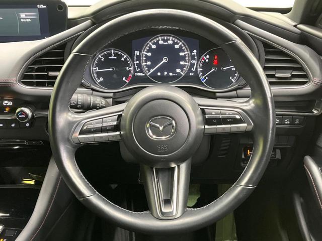 MAZDA3ファストバック XD ブラックトーンエディション 純正ナビ 全周囲カメラ BOSEサウンド applecarplay シートヒーター パワーシート コーナーセンサー パドルシフト LEDヘッド ETC 純正18インチアルミ オートハイビーム(11枚目)