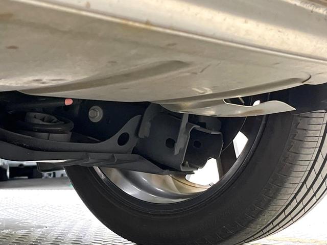 MAZDA3ファストバック XD ブラックトーンエディション 純正ナビ 全周囲カメラ BOSEサウンド applecarplay シートヒーター パワーシート コーナーセンサー パドルシフト LEDヘッド ETC 純正18インチアルミ オートハイビーム(21枚目)