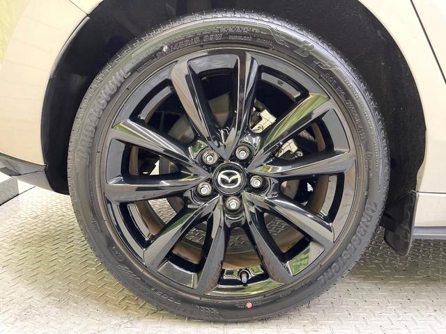 MAZDA3ファストバック XD ブラックトーンエディション 純正ナビ 全周囲カメラ BOSEサウンド applecarplay シートヒーター パワーシート コーナーセンサー パドルシフト LEDヘッド ETC 純正18インチアルミ オートハイビーム(24枚目)