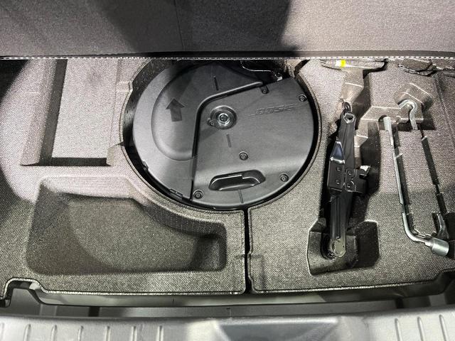 MAZDA3ファストバック XD ブラックトーンエディション 純正ナビ 全周囲カメラ BOSEサウンド applecarplay シートヒーター パワーシート コーナーセンサー パドルシフト LEDヘッド ETC 純正18インチアルミ オートハイビーム(44枚目)