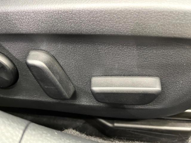 MAZDA3ファストバック XD ブラックトーンエディション 純正ナビ 全周囲カメラ BOSEサウンド applecarplay シートヒーター パワーシート コーナーセンサー パドルシフト LEDヘッド ETC 純正18インチアルミ オートハイビーム(49枚目)