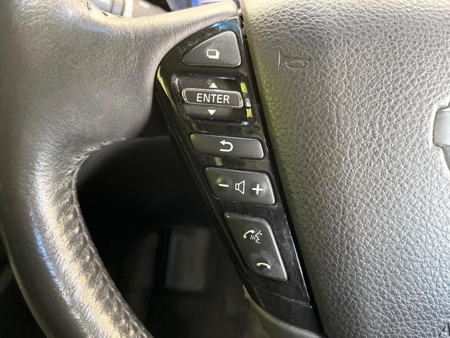 エルグランド ２５０ハイウェイスターＳ　両側電動ドア　純正１０型ナビ　後席モニター　全周囲カメラ　３６０度セーフティサポート　クルーズコントロール　ハーフレザー　ＬＥＤヘッド　オートライト　スマートキー　電動格納ミラー　ステアリングスイッチ（25枚目）