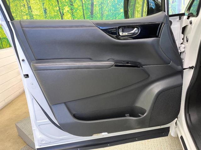 エルグランド ２５０ハイウェイスターＳ　両側電動ドア　純正１０型ナビ　後席モニター　全周囲カメラ　３６０度セーフティサポート　クルーズコントロール　ハーフレザー　ＬＥＤヘッド　オートライト　スマートキー　電動格納ミラー　ステアリングスイッチ（40枚目）