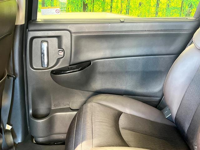 エルグランド ２５０ハイウェイスターＳ　両側電動ドア　純正１０型ナビ　後席モニター　全周囲カメラ　３６０度セーフティサポート　クルーズコントロール　ハーフレザー　ＬＥＤヘッド　オートライト　スマートキー　電動格納ミラー　ステアリングスイッチ（42枚目）