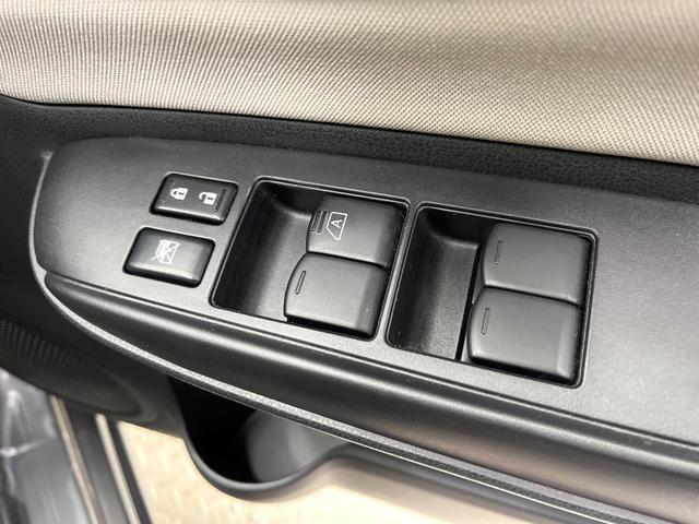 ノート ｅ－パワー　Ｘ　純正ＳＤナビ　全周囲カメラ　衝突被害軽減システム　ドラレコ　コーナーセンサー　スマートキー　ＬＥＤヘッド　ＥＴＣ　車線逸脱警報　オートライト　オートエアコン　Ｂｌｕｅｔｏｏｔｈ　ＣＤ（45枚目）