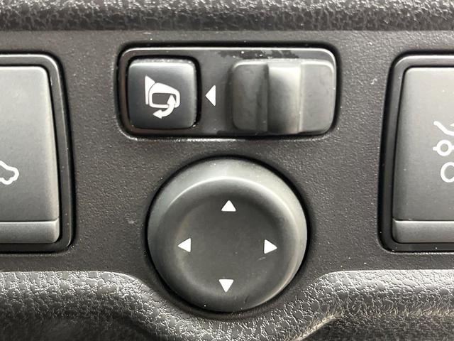 ノート ｅ－パワー　Ｘ　純正ＳＤナビ　全周囲カメラ　衝突被害軽減システム　ドラレコ　コーナーセンサー　スマートキー　ＬＥＤヘッド　ＥＴＣ　車線逸脱警報　オートライト　オートエアコン　Ｂｌｕｅｔｏｏｔｈ　ＣＤ（47枚目）