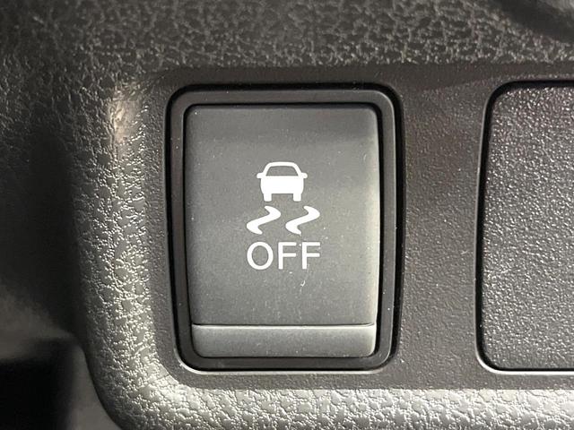 ノート ｅ－パワー　Ｘ　純正ＳＤナビ　全周囲カメラ　衝突被害軽減システム　ドラレコ　コーナーセンサー　スマートキー　ＬＥＤヘッド　ＥＴＣ　車線逸脱警報　オートライト　オートエアコン　Ｂｌｕｅｔｏｏｔｈ　ＣＤ（49枚目）