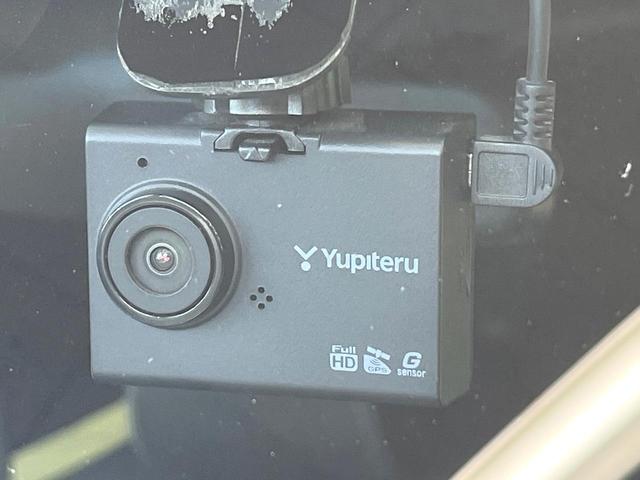 N-BOXカスタム G・Lターボホンダセンシング SDナビ バックカメラ 両側電動ドア ホンダセンシング レーダークルーズ パドルシフト LEDヘッド オートライト フォグランプ オートエアコン ETC ドラレコ スマートキー 電動格納ミラー(30枚目)