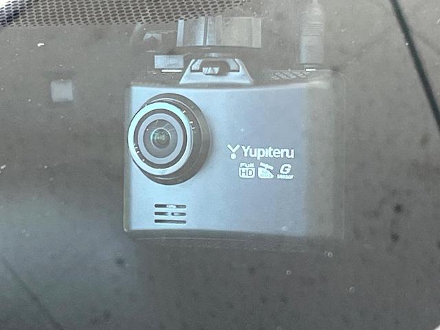 ヴェルファイア 2.4Z ゴールデンアイズII フリップダウンモニター BIGX10型ナビ バックカメラ フルセグ クルーズコントロール 両側電動ドア 電動リアゲート リアオートエアコン AC100V電源 HIDヘッド オートライト スマートキー(42枚目)