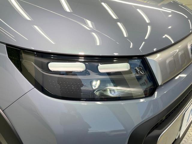 フリード クロスター　登録済未使用車　純正９型ナビ　バックカメラ　ホンダセンシング　レーダークルーズ　両側電動ドア　ハーフレザー　シートヒーター　ブラインドスポットモニター　オートエアコン　スマートキー　ＬＥＤヘッド（13枚目）