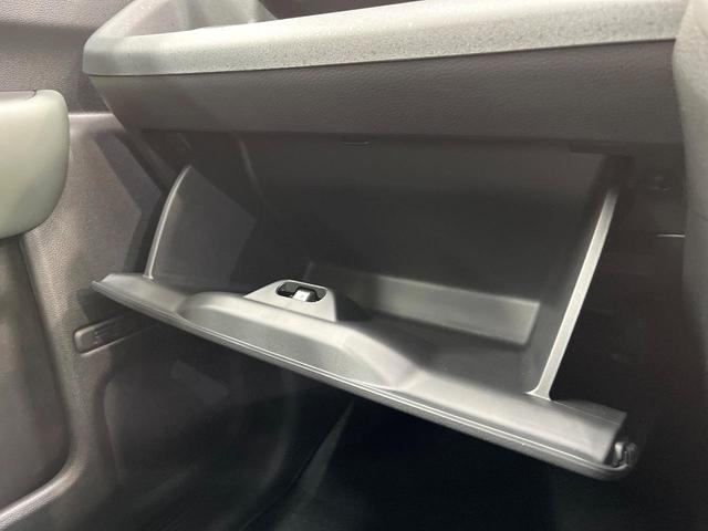 フリード クロスター　登録済未使用車　純正９型ナビ　バックカメラ　ホンダセンシング　レーダークルーズ　両側電動ドア　ハーフレザー　シートヒーター　ブラインドスポットモニター　オートエアコン　スマートキー　ＬＥＤヘッド（46枚目）