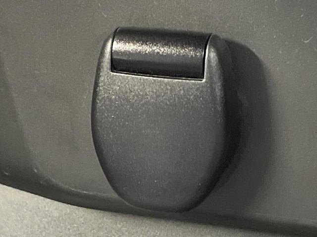 エクストレイル ２０Ｘ　エマージェンシーブレーキパッケージ　エマージェンシーブレーキ　純正８型ナビ　バックカメラ　フルセグ　ルーフレール　シートヒーター　ＬＥＤヘッド　オートライト　オートエアコン　純正１７インチアルミ　スマートキー　ＥＴＣ　Ｂｌｕｅｔｏｏｔｈ（60枚目）