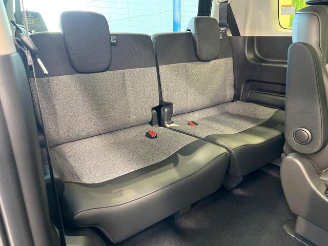 フリード ｅ：ＨＥＶエアー　ＥＸ　登録済未使用車　ホンダセンシング　アダプティブクルーズ　両側電動ドア　シートヒーター　ステアリングヒーター　ブラインドスポットモニター　ＬＥＤヘッド　オートハイビーム　オートエアコン　スマートキー（10枚目）