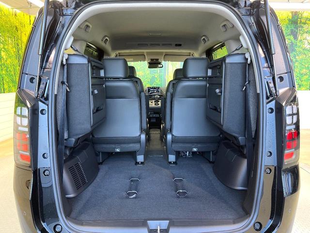 フリード ｅ：ＨＥＶエアー　ＥＸ　登録済未使用車　ホンダセンシング　アダプティブクルーズ　両側電動ドア　シートヒーター　ステアリングヒーター　ブラインドスポットモニター　ＬＥＤヘッド　オートハイビーム　オートエアコン　スマートキー（11枚目）