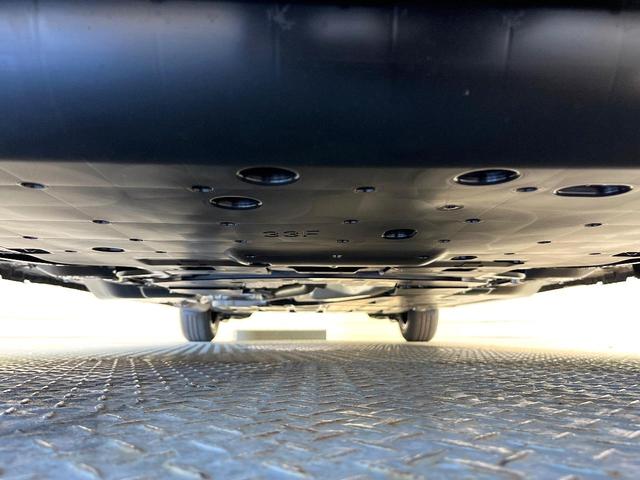 フリード ｅ：ＨＥＶエアー　ＥＸ　登録済未使用車　ホンダセンシング　アダプティブクルーズ　両側電動ドア　シートヒーター　ステアリングヒーター　ブラインドスポットモニター　ＬＥＤヘッド　オートハイビーム　オートエアコン　スマートキー（19枚目）