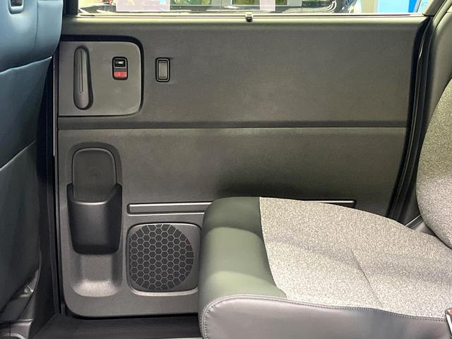 フリード ｅ：ＨＥＶエアー　ＥＸ　登録済未使用車　ホンダセンシング　アダプティブクルーズ　両側電動ドア　シートヒーター　ステアリングヒーター　ブラインドスポットモニター　ＬＥＤヘッド　オートハイビーム　オートエアコン　スマートキー（40枚目）