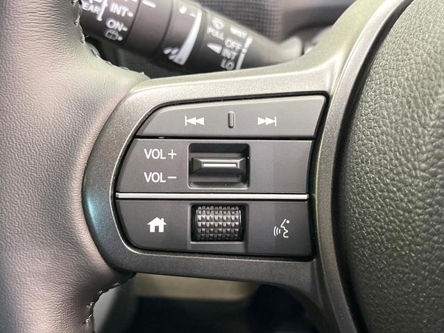 フリード ｅ：ＨＥＶエアー　ＥＸ　登録済未使用車　ホンダセンシング　アダプティブクルーズ　両側電動ドア　シートヒーター　ステアリングヒーター　ブラインドスポットモニター　ＬＥＤヘッド　オートハイビーム　オートエアコン　スマートキー（48枚目）