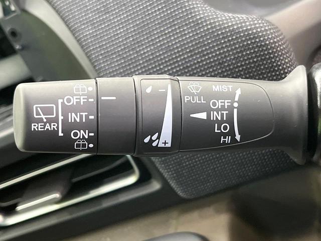 フリード ｅ：ＨＥＶエアー　ＥＸ　登録済未使用車　ホンダセンシング　アダプティブクルーズ　両側電動ドア　シートヒーター　ステアリングヒーター　ブラインドスポットモニター　ＬＥＤヘッド　オートハイビーム　オートエアコン　スマートキー（50枚目）