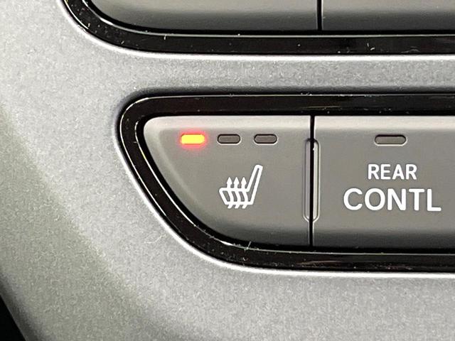 フリード ｅ：ＨＥＶエアー　ＥＸ　登録済未使用車　ホンダセンシング　アダプティブクルーズ　両側電動ドア　シートヒーター　ステアリングヒーター　ブラインドスポットモニター　ＬＥＤヘッド　オートハイビーム　オートエアコン　スマートキー（56枚目）